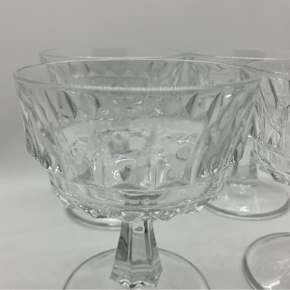 Arcoroc France Vintage set of 4 dessert glasses - Picture 2 of 5